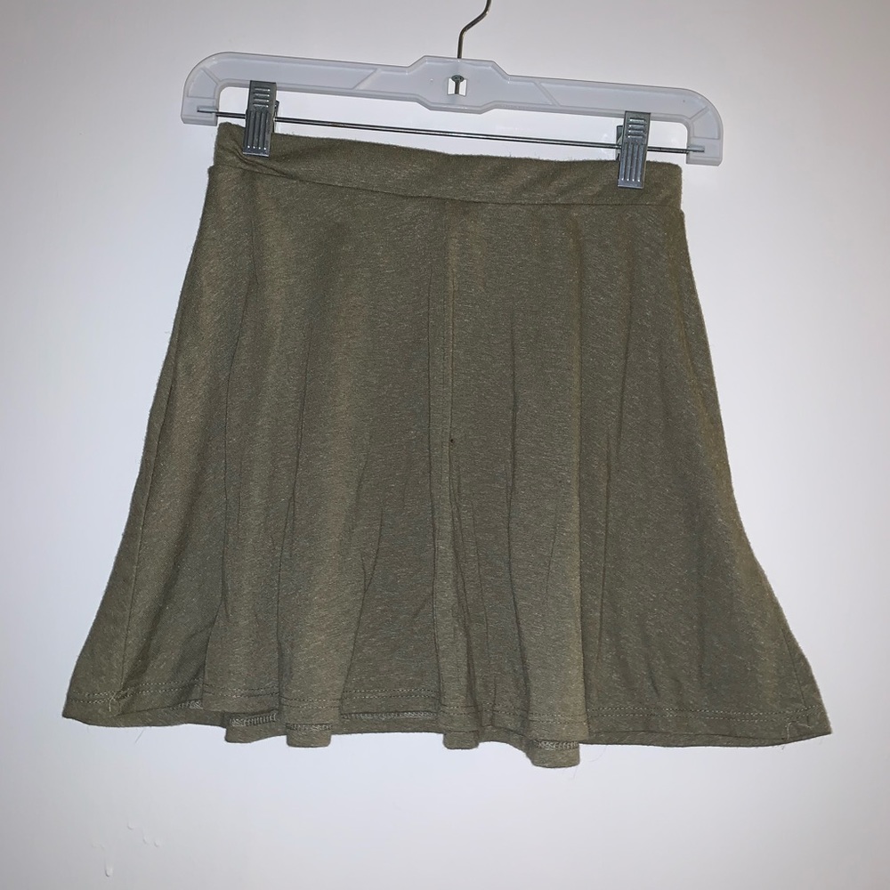 LA hearts green skater skirt